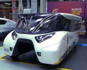 Intelligens energia-pozitív autót épített egy holland diákcsapat